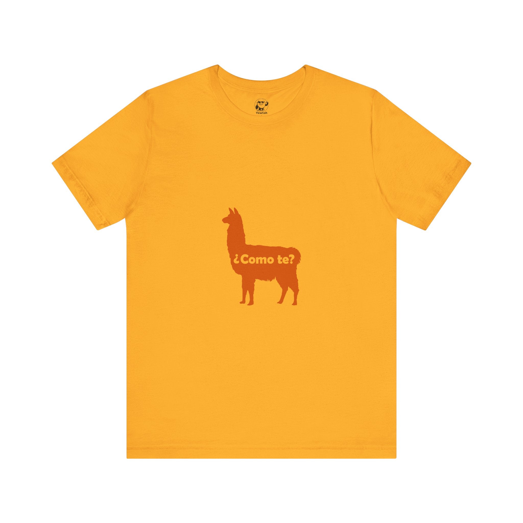 Llama Tee "¿Cómo te llama?" — Funny Spanish Graphic T-Shirt