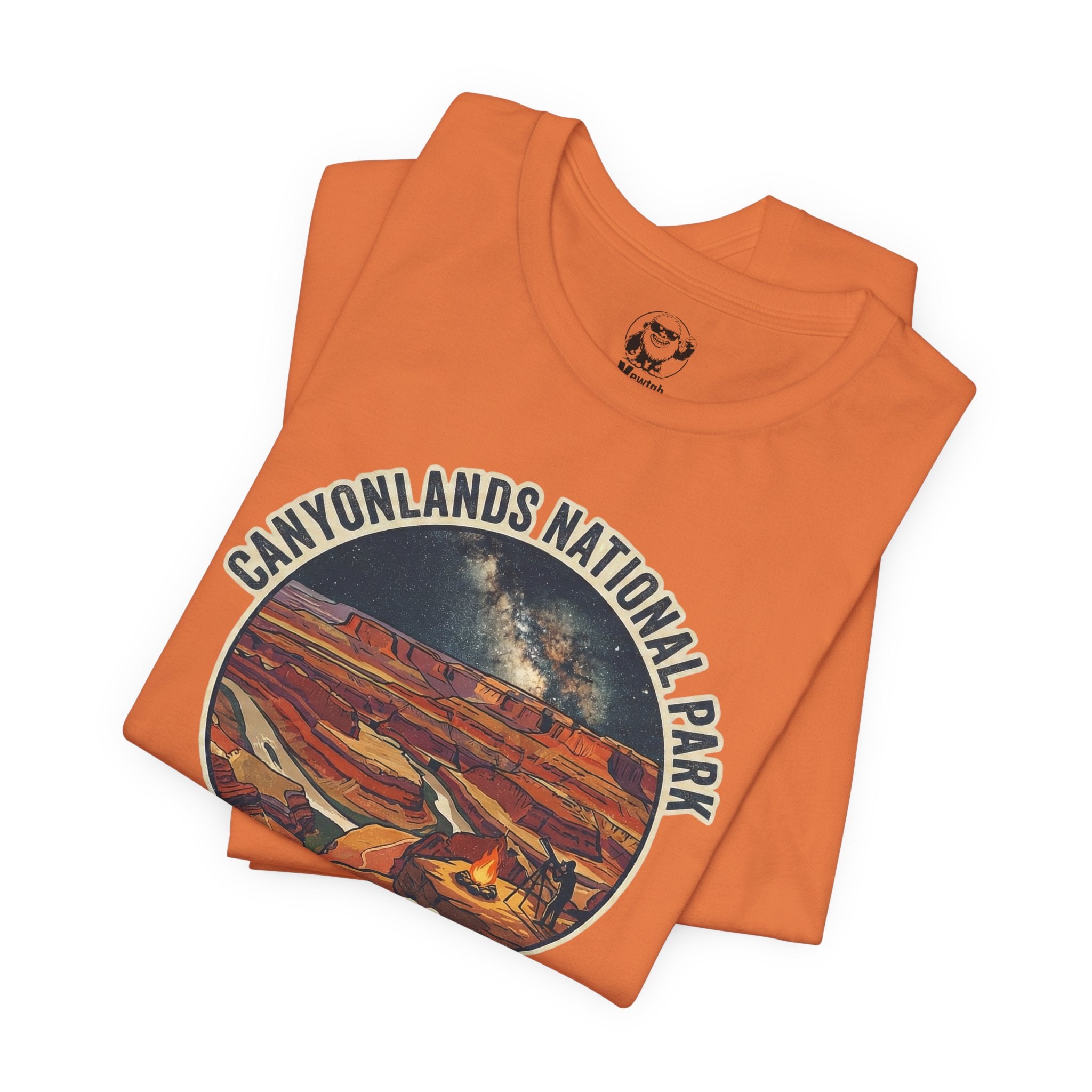 Canyonlands National Park Vintage Tee — "Layer Up, Canyonlands Awaits"