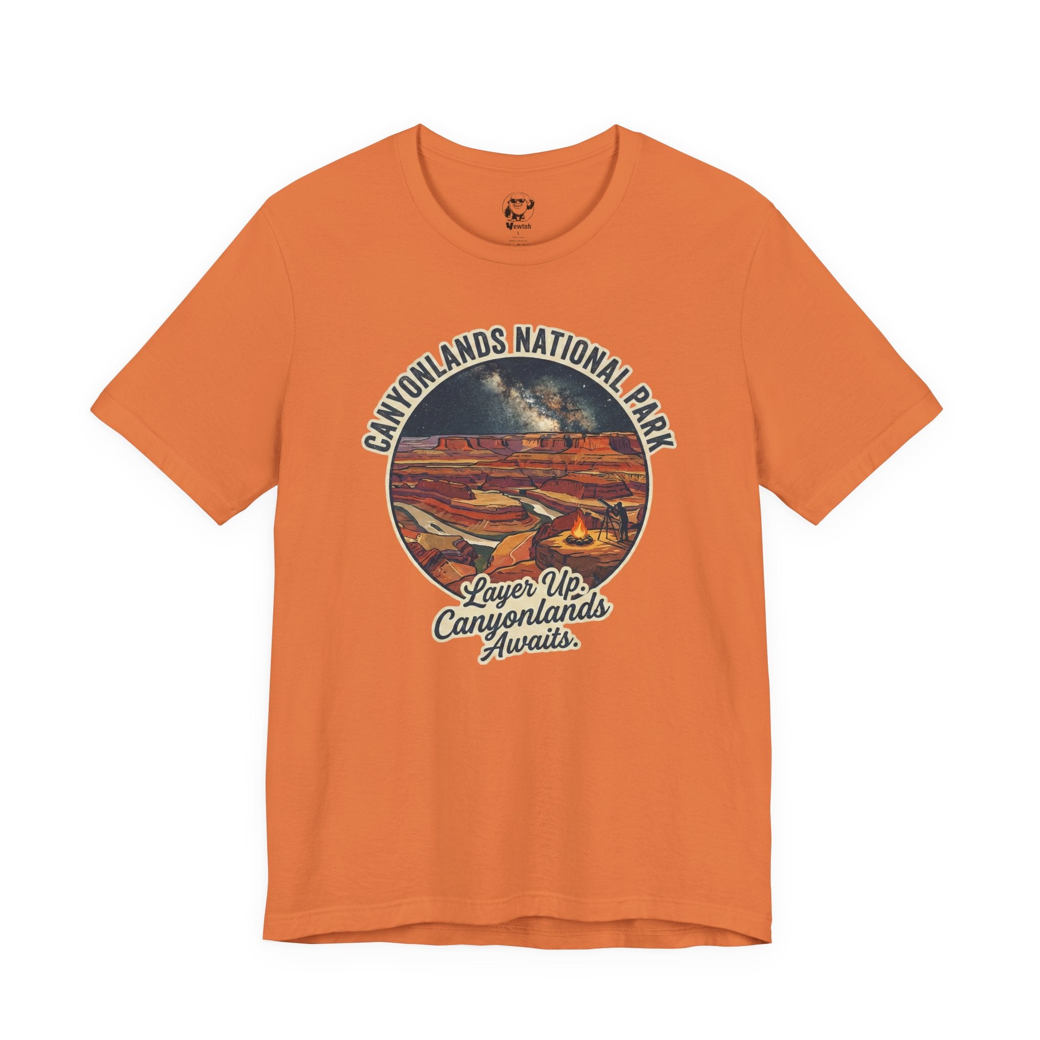 Canyonlands National Park Vintage Tee — "Layer Up, Canyonlands Awaits"