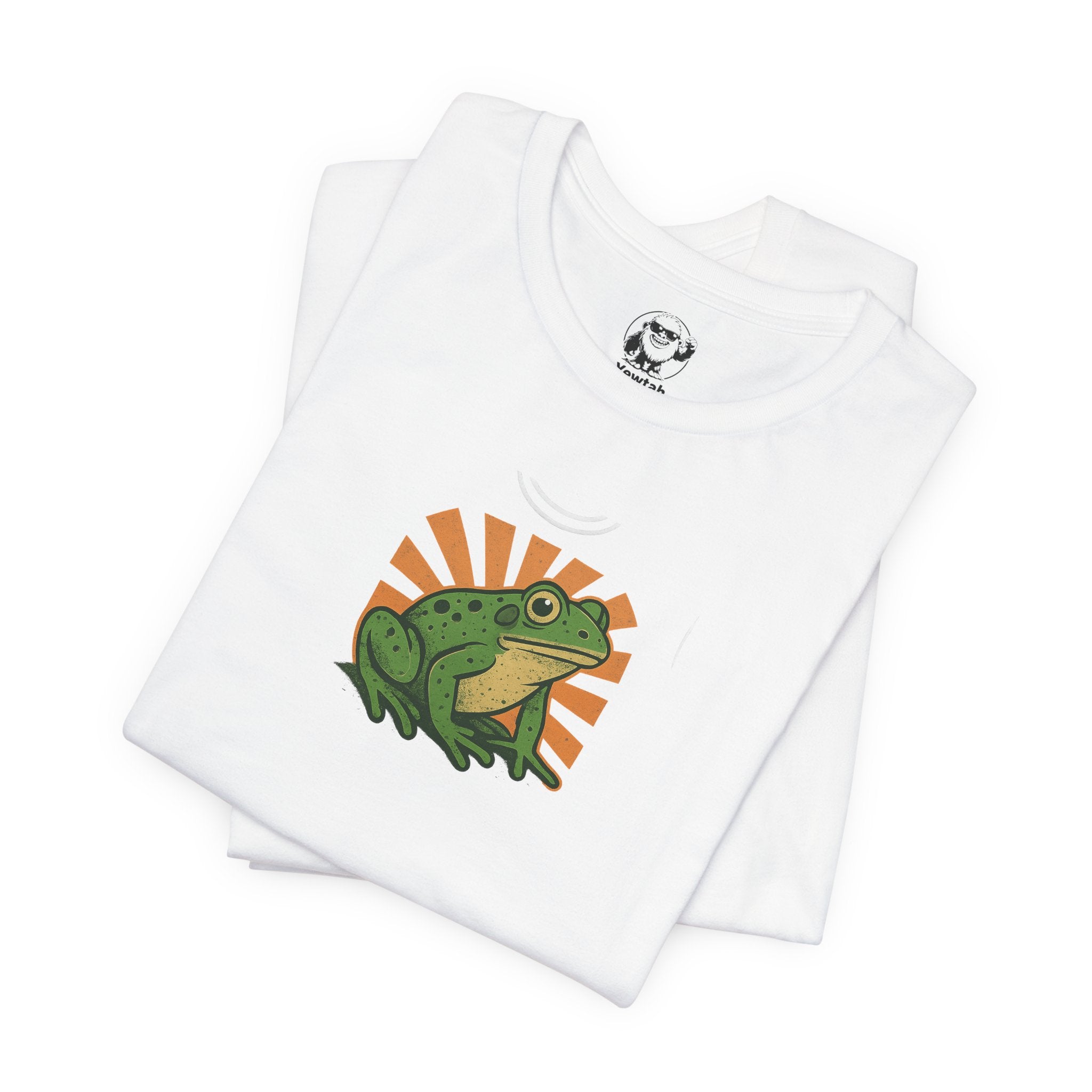 Frog Sunrise T‑Shirt — Retro Green Frog Graphic Tee